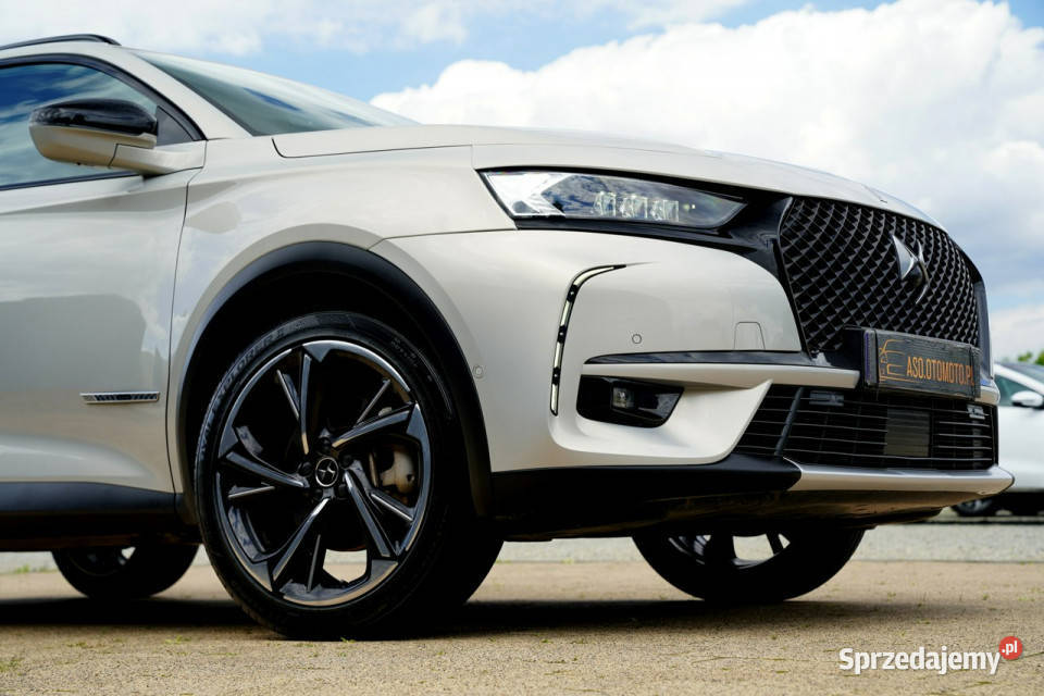 DS Automobiles DS 7 Crossback LOUVRE masaze FUL bluetooth Otmuchów
