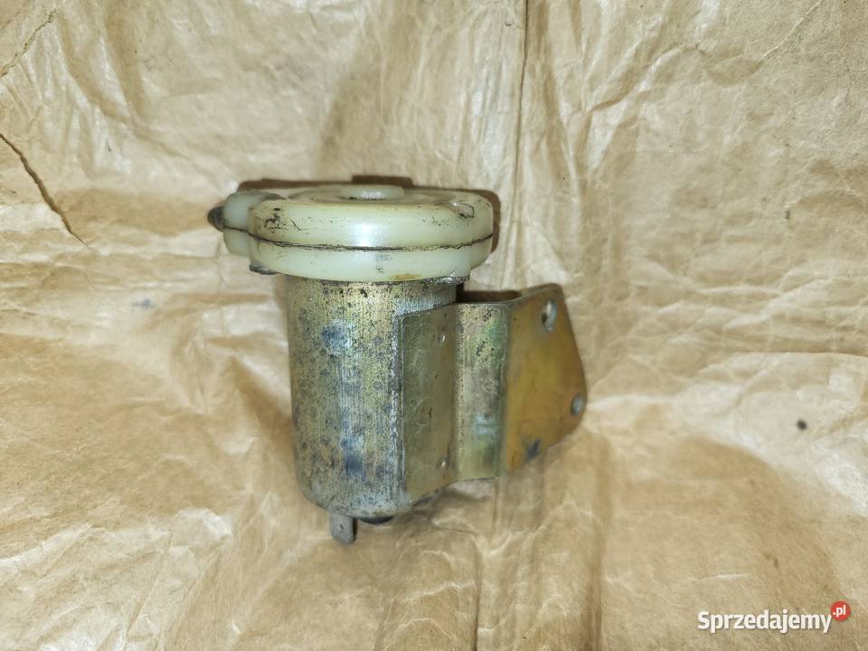 Fiat 125 p FSO Pompka spryskiwaczy Piaseczno