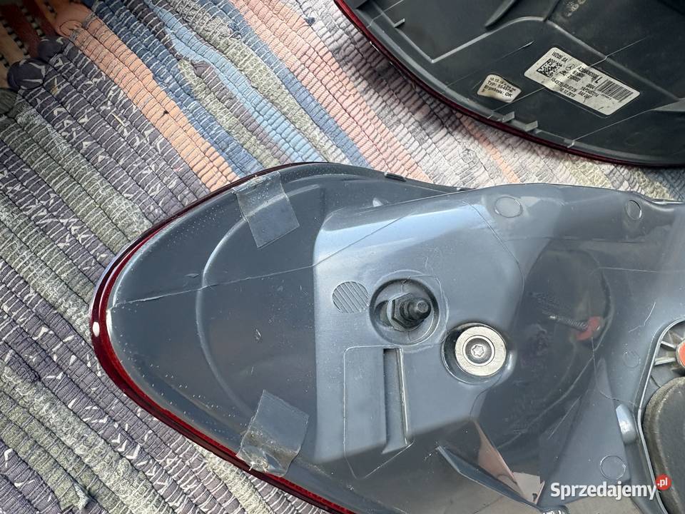 Lampy 2 sztuki full led tył Mercedes Benz C W205 Ruda Śląska