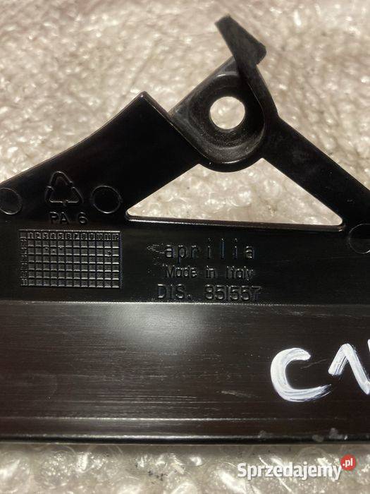 Aprilia SL 750 Shiver osłona łańcucha C147 Poznań