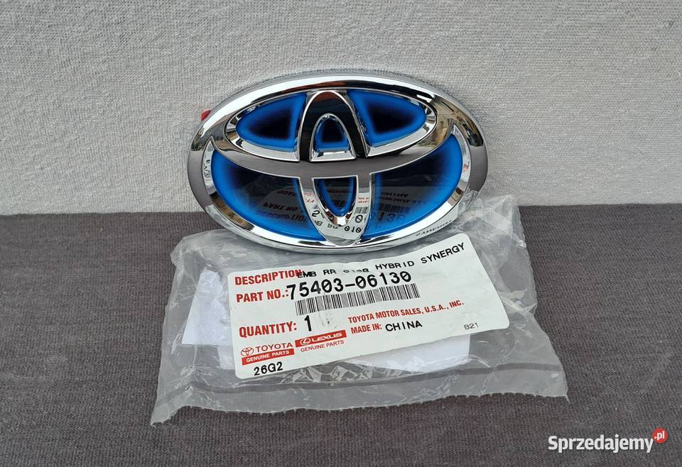 Emblemat logo klapy bagażnika tył Toyota Camry Emblematy Mielęcin