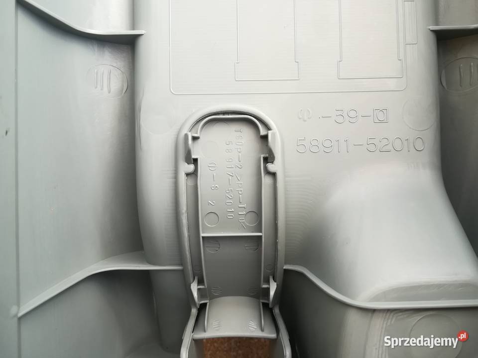 SPRZEDAM TUNEL ŚRODKOWY TOYOTA YARIS I 9905 Dąbrowa Górnicza
