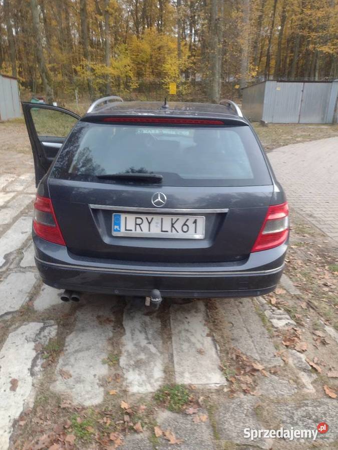 Mercedes w204 nieuszkodzony