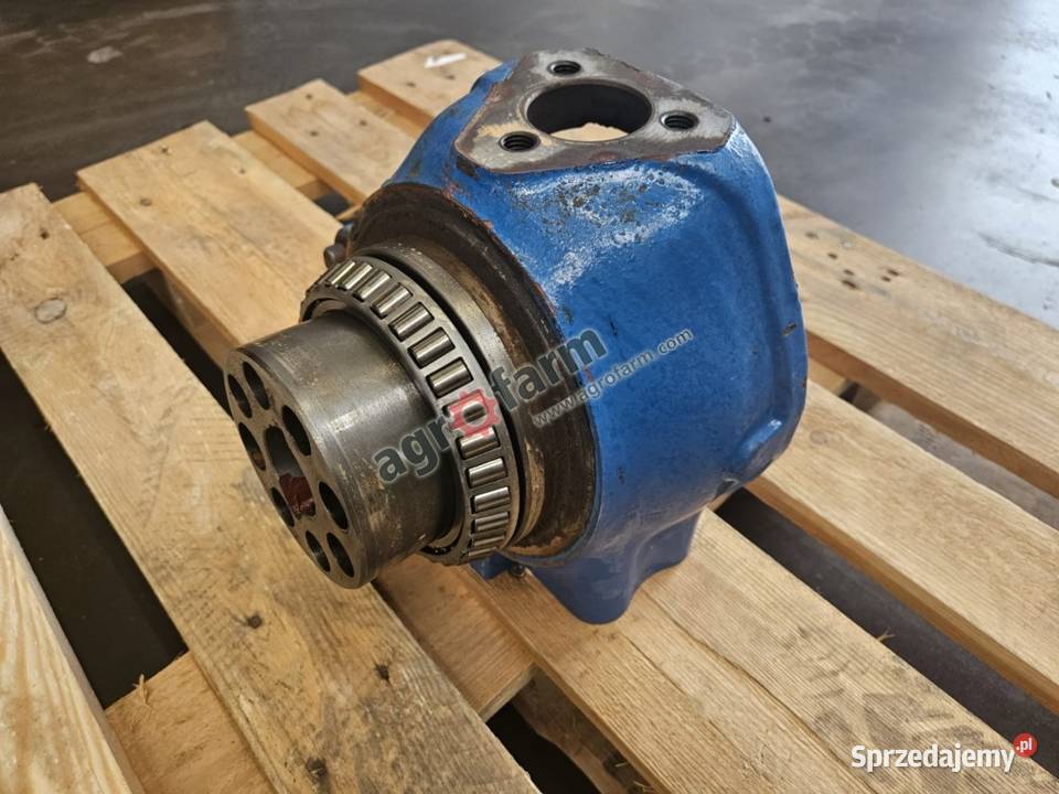 Zwrotnica LH Ford 7840 7740 8240