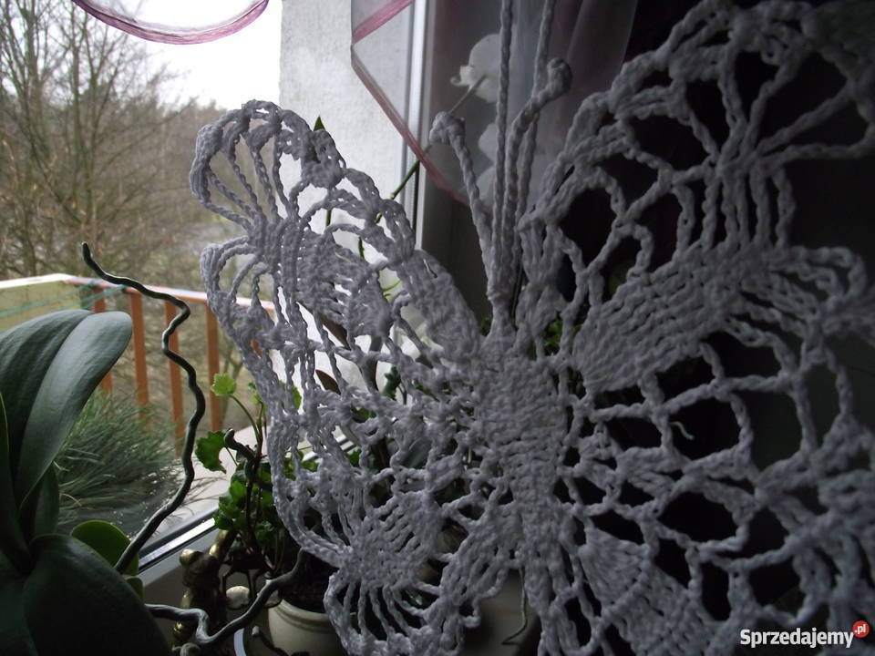 KORONKOWE AUTORSKIE MOTYLE WITRAŻE ART MANUS wielokolorowy