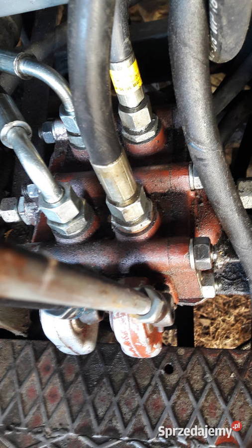 Zawór hydrauliczny podnośnika Sarzyna