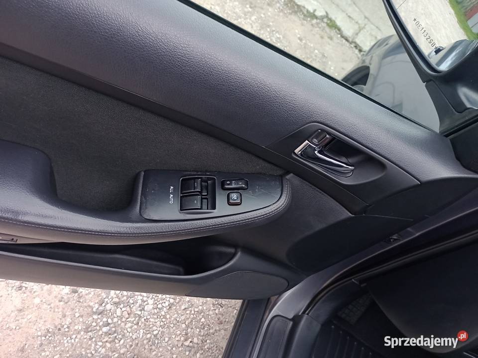 Toyota Avensis 20 D4D 85 kw 2005 r 368415km