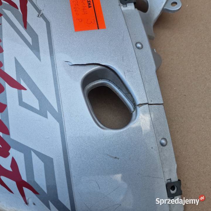 YAMAHA YZF 600 THUNDERCAT BOK BOCZEK OWIEWKA Szyby i owiewki Bieleń