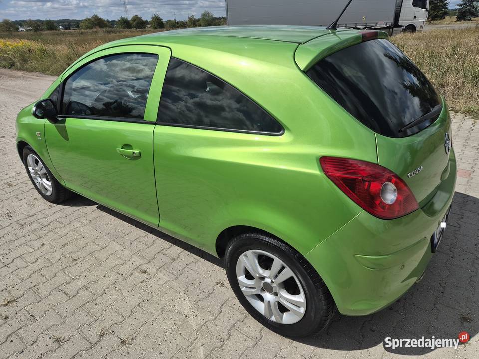Opel Corsa wersja SateliteModel 201212 Benzyna 87000km Legnica