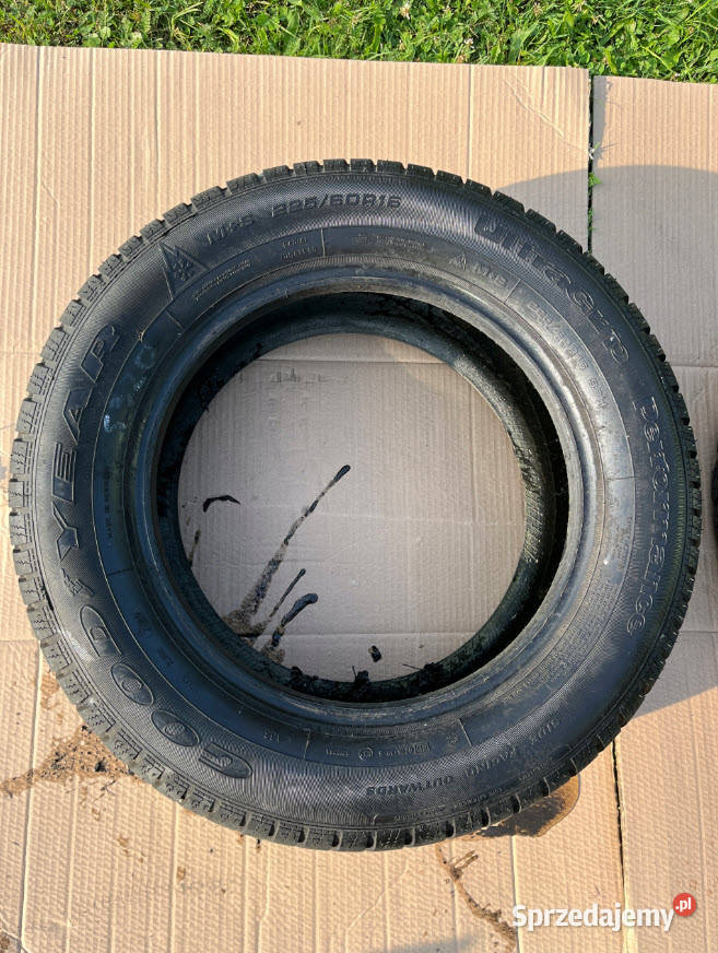 Opona Goodyear Ultragrip Performance 22560R16 Samochodowe małopolskie Brzesko