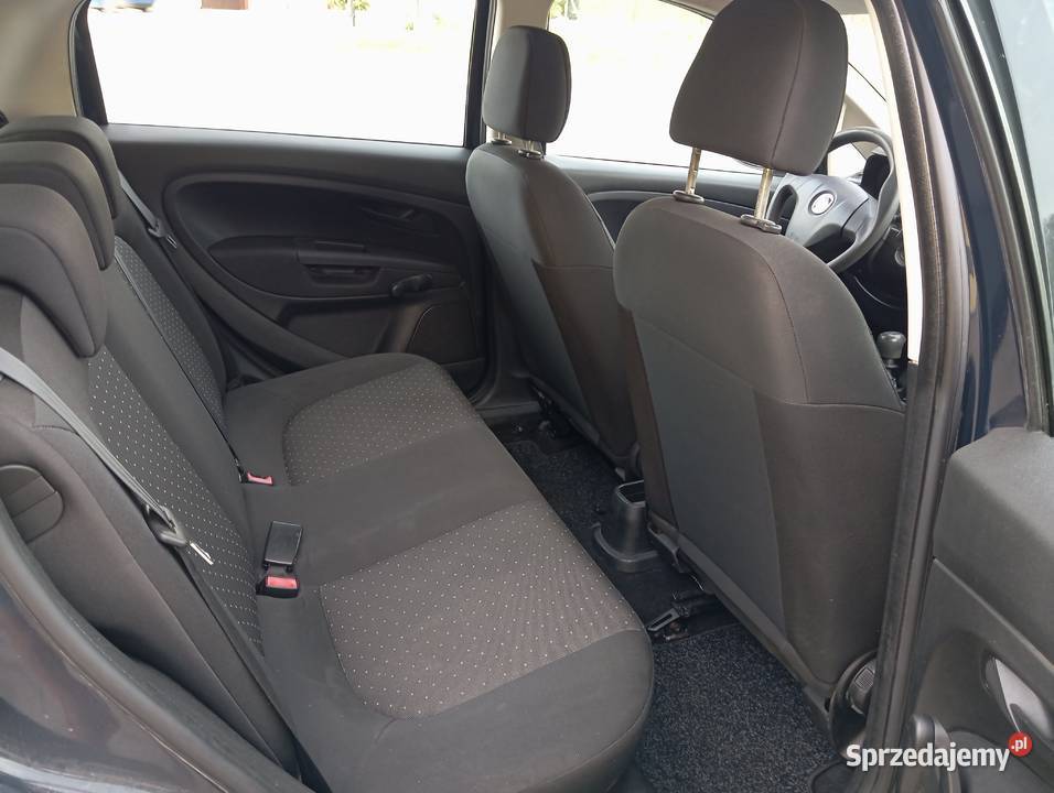 Fiat Grande Punto 2009 14 benzyna Rok produkcji 2009 Bielsko-Biała