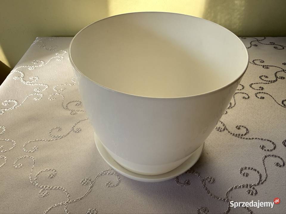 Biała Doniczka z Podstawką Okrągła Osłonka