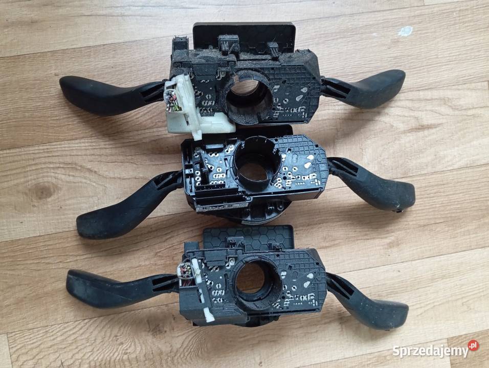 ZESTAW 3 SZTUKI VW SEAT PRZEŁĄCZNIK ZESPOLONY osobowe dolnośląskie Wrocław sprzedam