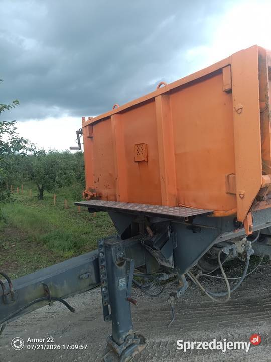Przyczepa tandem z hydroburtą Sochaczew