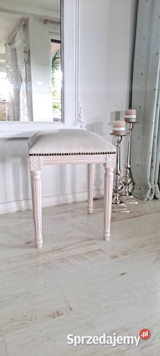 Stylowa pufa podnóżek stołektaboret Shabby Chic Szczecin
