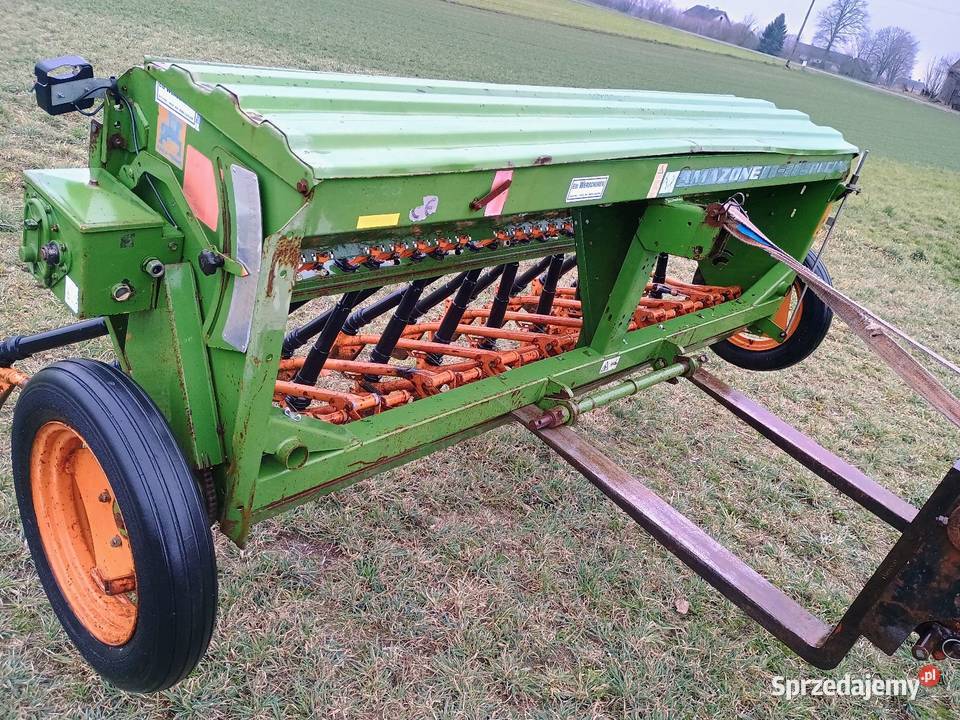 Siewnik zbożowy 3m Amazone D8 specjal 30 Sieradz