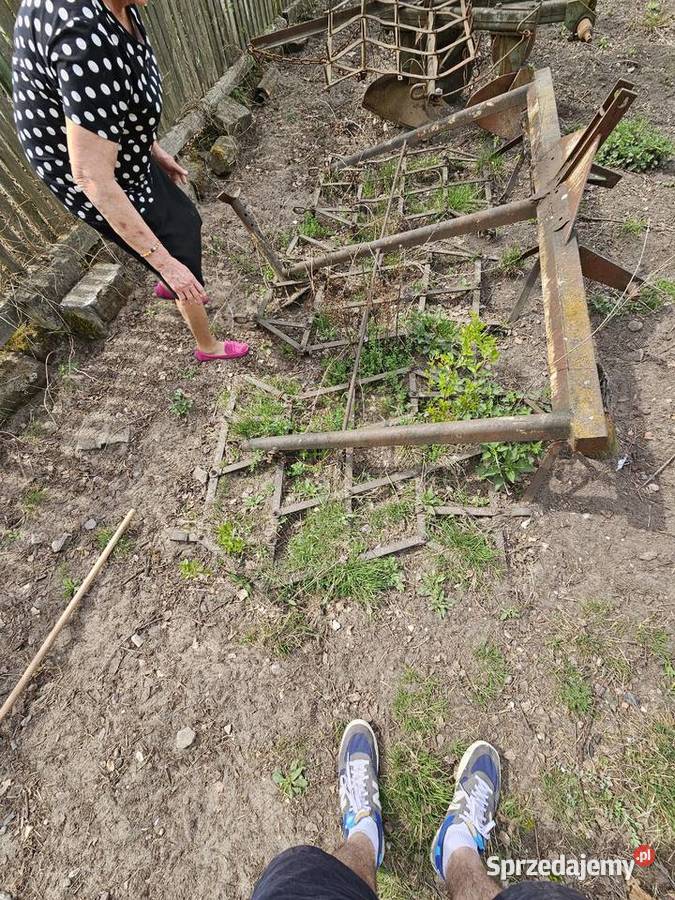 Trzy brony z ramą Nowy Sokołów