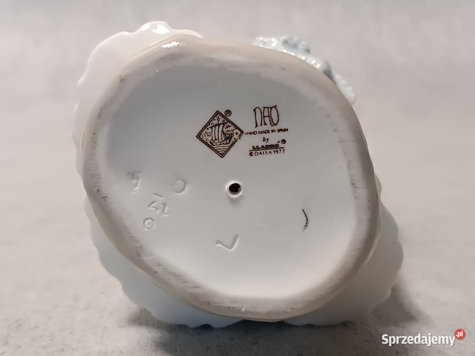 LLADRO NAO 241 Mój szczeniak Sweet Girl My Pupy