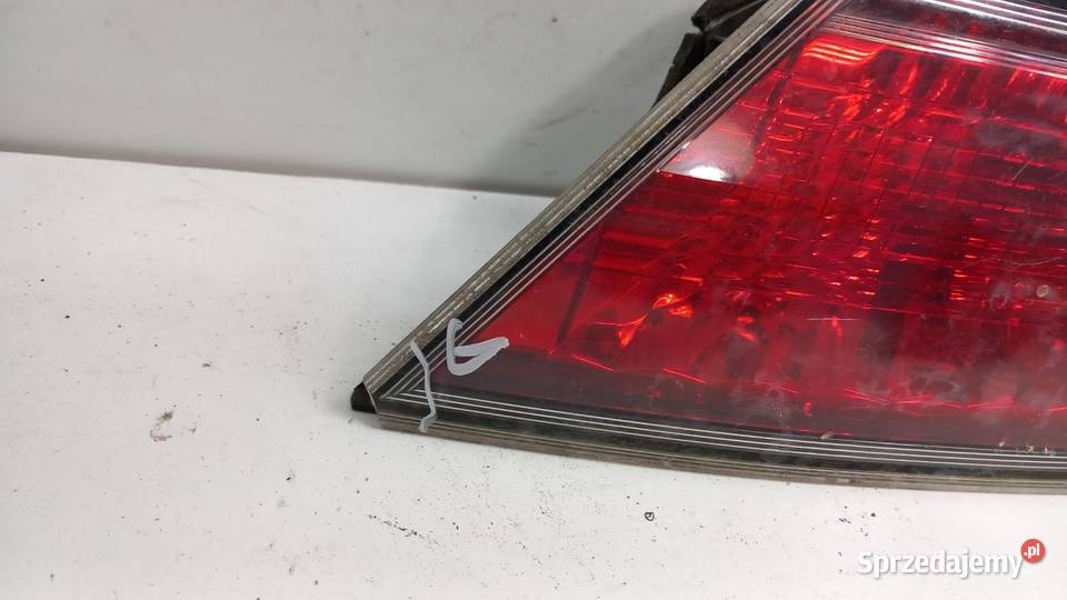 HONDA CIVIC VIII UFO LAMPA TYŁ PRAWA W KLAPĘ wielkopolskie Zbierkowo