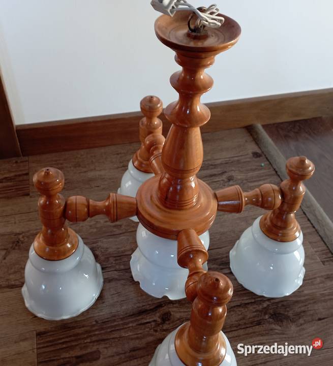 Żyrandol lampa drewniana rękodzieło Zbylitowska Góra