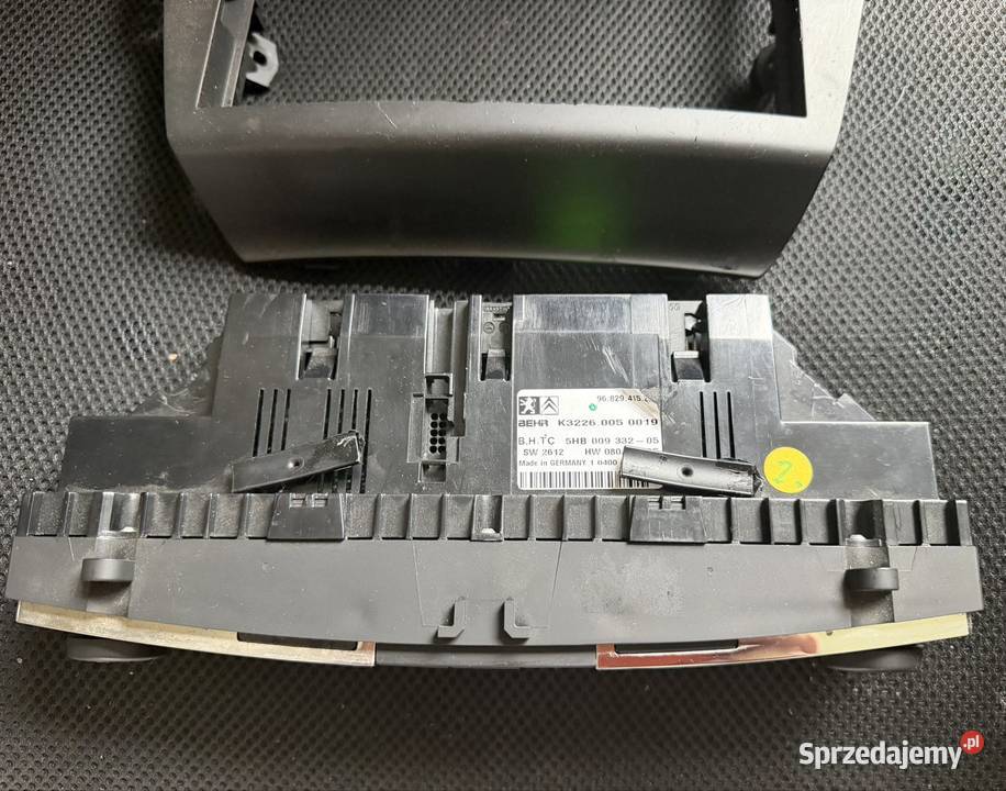 Panel klimatyzacji ramka Citroen C5 osobowe Serock