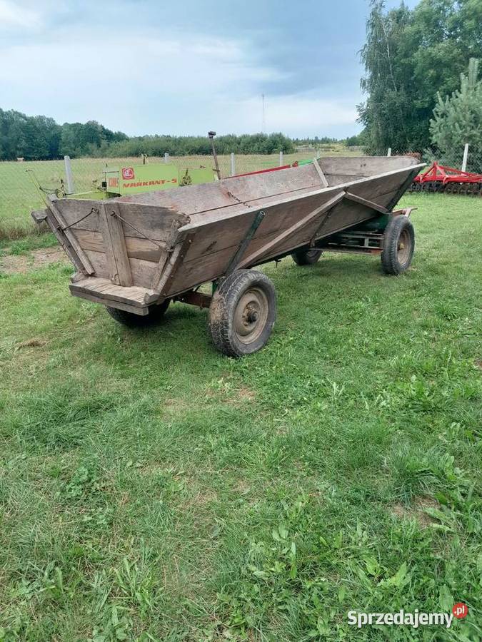 Wóz fura ciągnikiem kompletny gruby materiał nieuszkodzony Pozostałe sprzedam