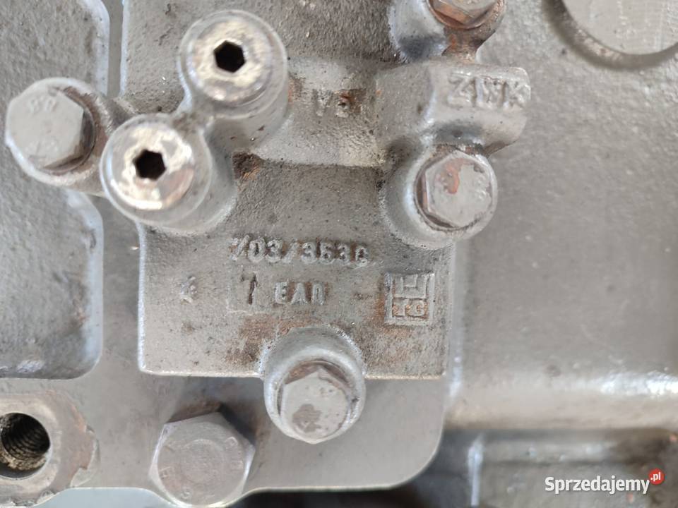 Dyferencjał tył 6700100661 MASSEY FERGUSON 8690 Wilkowo sprzedam