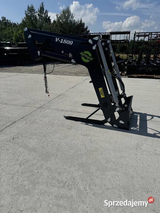 ŁADOWACZ CZOŁOWY AGROSPED V 1500 URSUS ZETOR nieuszkodzony Krosno Odrzańskie