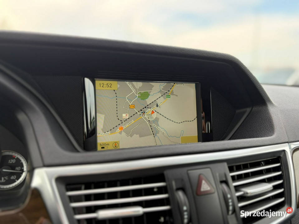 Mercedes E 250 automat bixsenon W212 2009