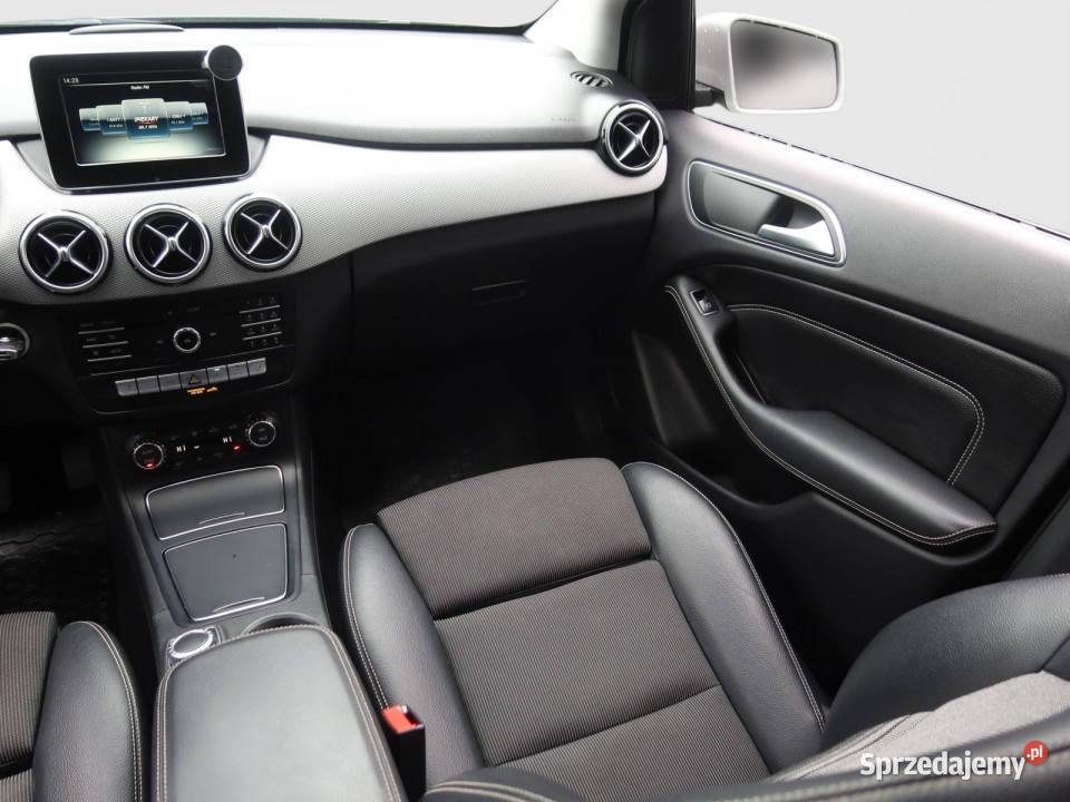 Mercedes B B 180 CDI wspomaganie kierownicy