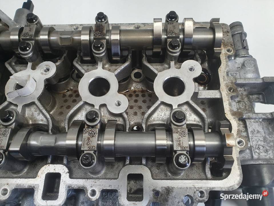 Peugeot 2008 12 VTi GŁOWICA CYLINDRÓW 9814763180 osobowe