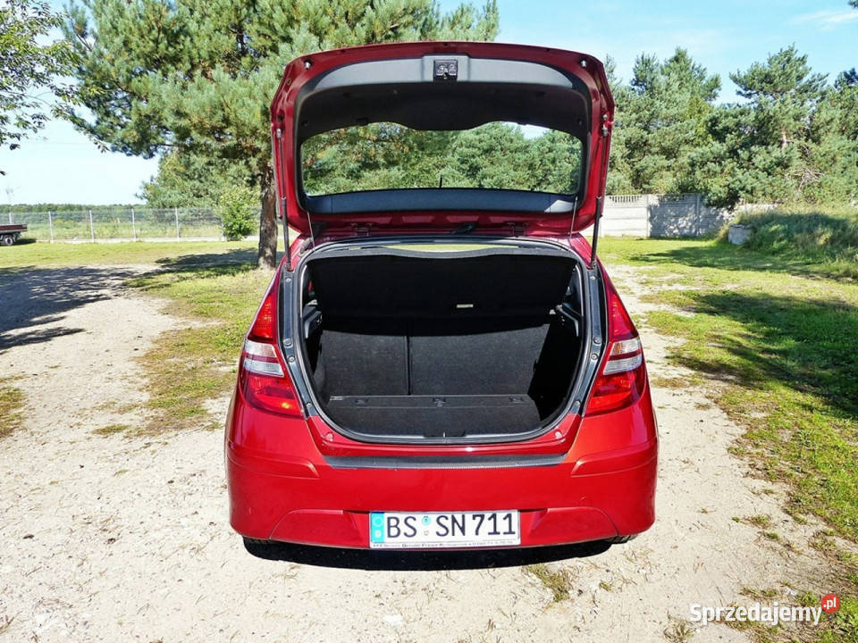 Hyundai i30 14 bordowy Piła