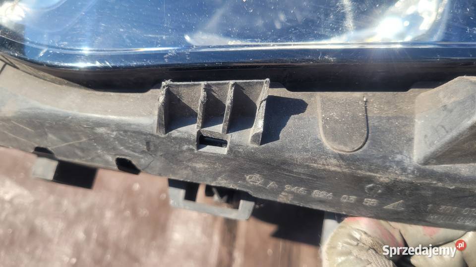 MERCEDES W246 B KLASA LIFT LAMPA LEWA PRZÓD osobowe Ruda Śląska