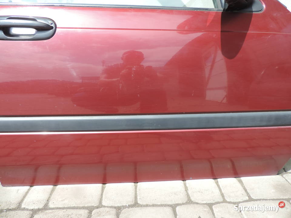 HONDA CIVIC 6 HB DRZWI PRAWE PRZEDNIE R500P