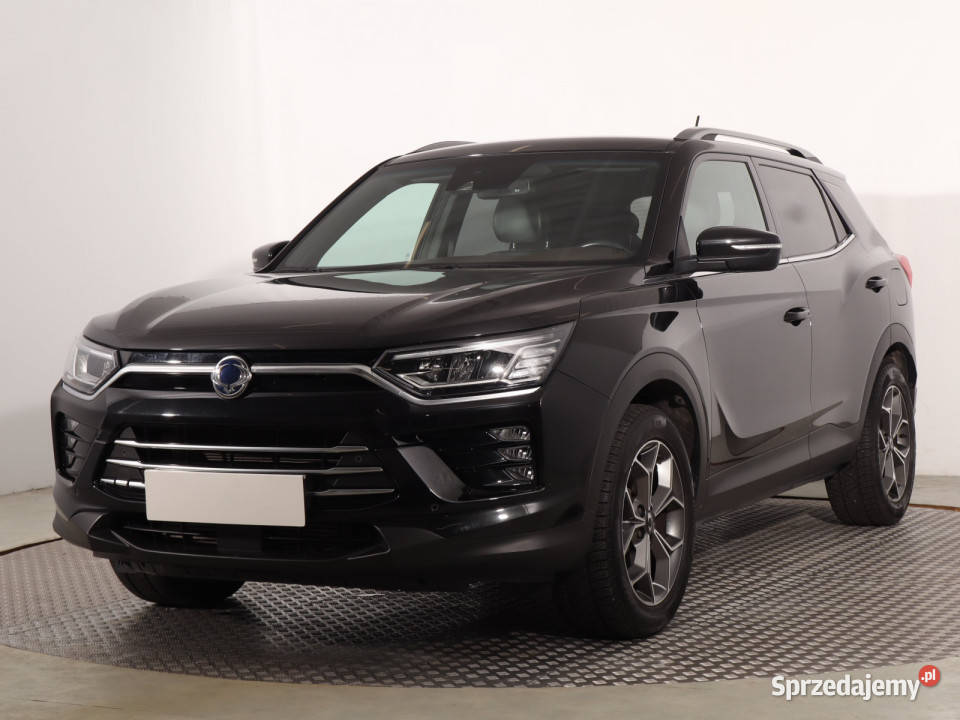 SsangYong Korando 15 TGDI światła LED