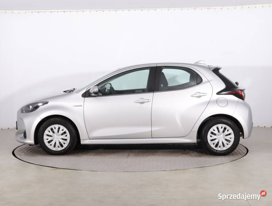Toyota Yaris 15 Hybrid wielofunkcyjna kierownica Piaseczno sprzedam
