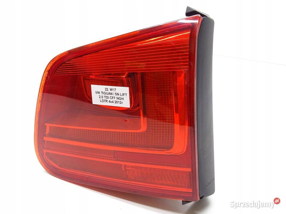 LAMPA PRAWA PRAWY TYŁ TYLNA W KLAPE VW TIGUAN I