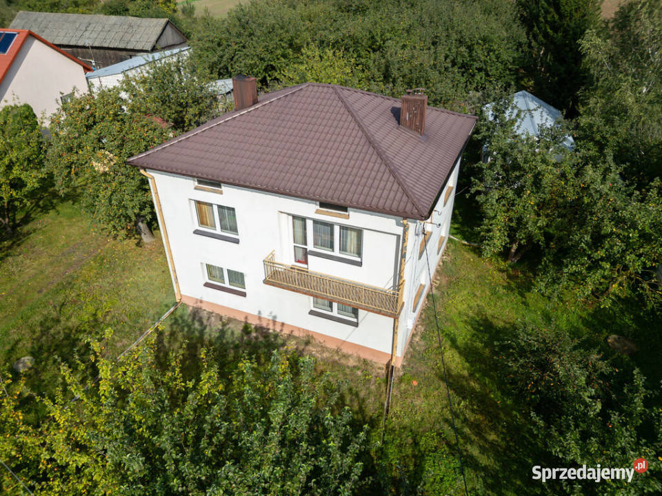 Przestronny dom 131m2 działka 2982m2 Gołoszyce wolnostojący