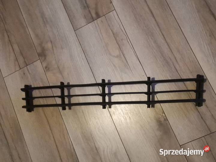 SKODA OCTAVIA II ŚRODKOWA KRATKA ZDERZAKA PRZÓD Międzychód