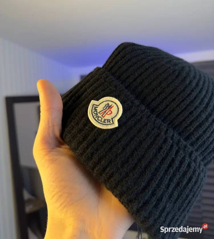 Czapka Moncler unisex nowa kolekcja Rozmiar uniwersalny