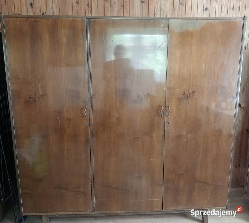 Szafa duża na połysk z PRLU podkarpackie Krosno