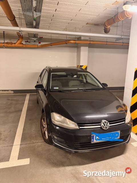 Volkswagen Golf Syndyk sprzeda samochód osobowy Kombi Gdańsk