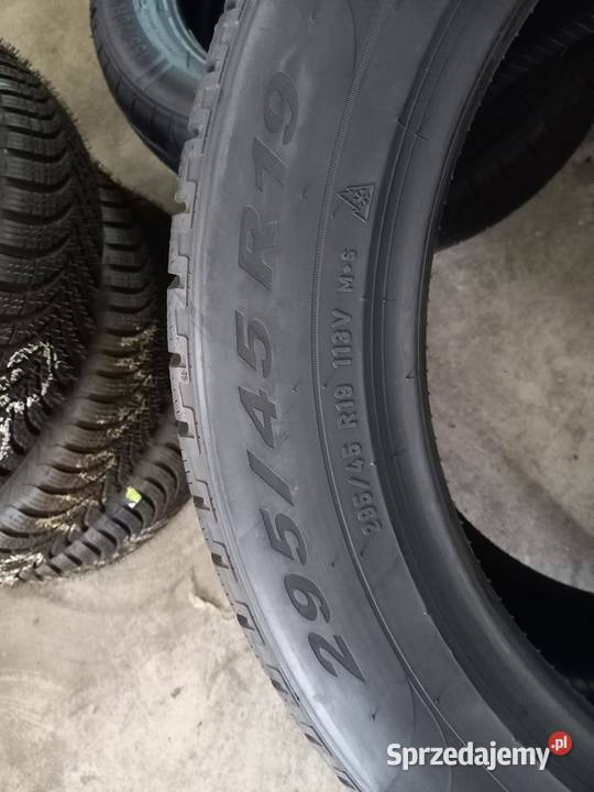 4x Opona nieużywana zimowa 29545R20 PIRELLI 489 295 Zaścianki