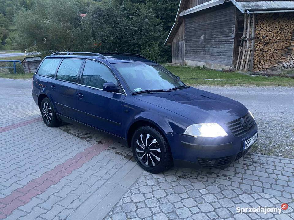 Volkswagen Passat B5 FL 19 TDI manualna Lutcza
