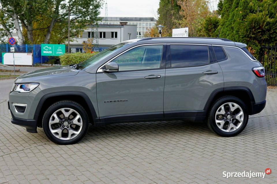 Jeep Compass salon Polska serwisowany w ASO 4x4 czujnik parkowania