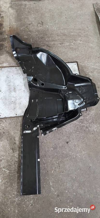 Sprzedam Wnękę koła tylna lewa do BMW X1 F48 41 Turek