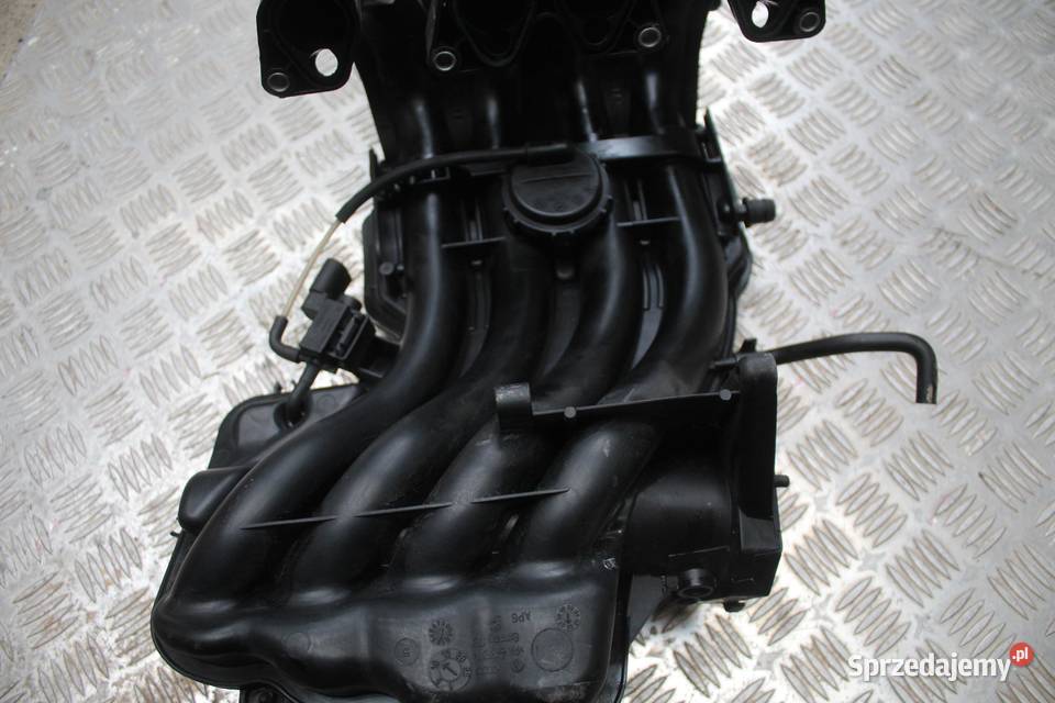 KOLEKTOR SSĄCY VW GOLF V 16 06A133203DL