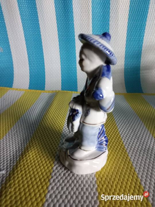 Figurkę sprzedam Borówno