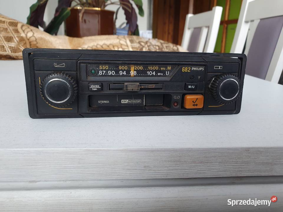 Stare zabytkowe radio samochodowe Philips 682 pomorskie Kępice