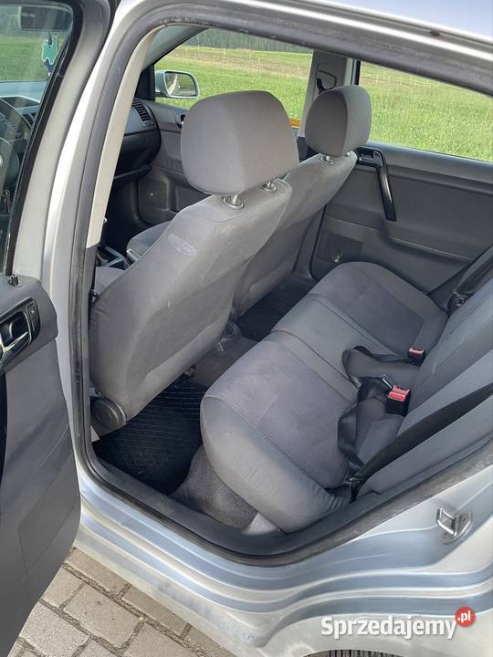 Volkswagen Polo IV 9N 14 16v 100 LPG Climatronic 1400cm3 sprzedam